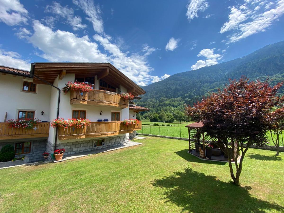 Villa Golf Pinzolo Buitenkant foto