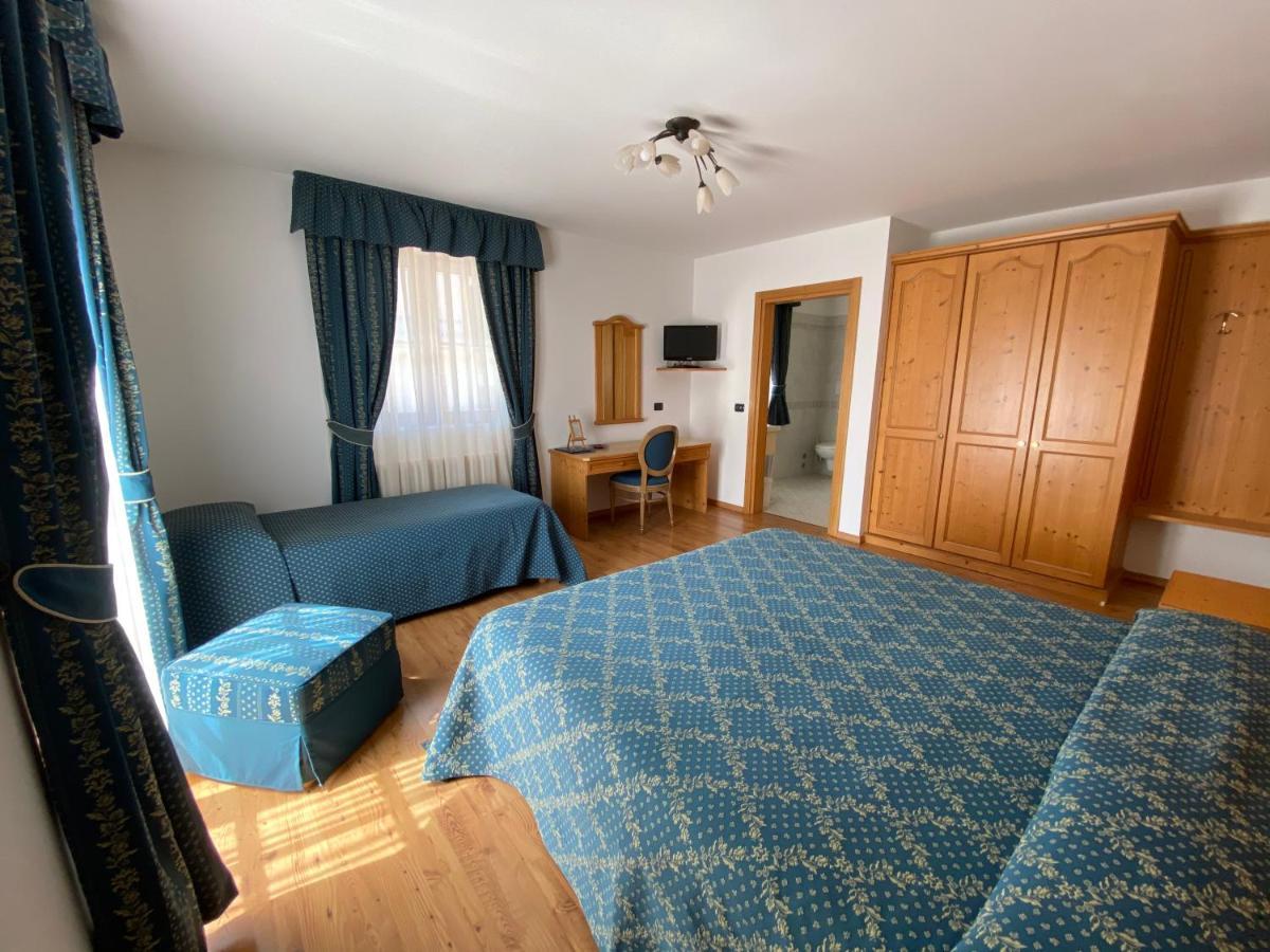 Villa Golf Pinzolo Buitenkant foto